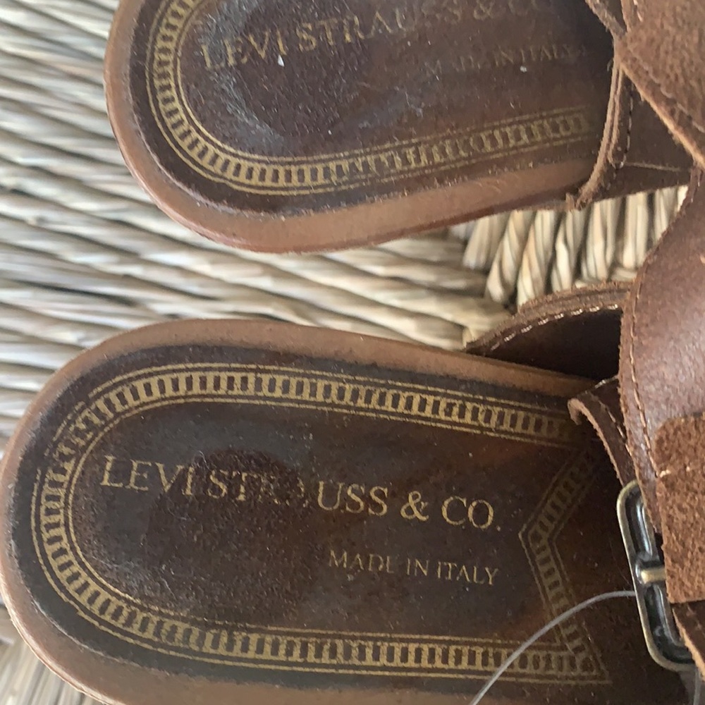 Brown Suede sandals with fringe - Picture 10 of 12